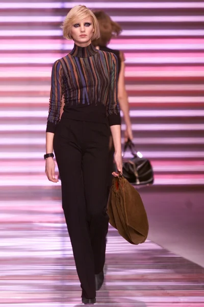Look 30
